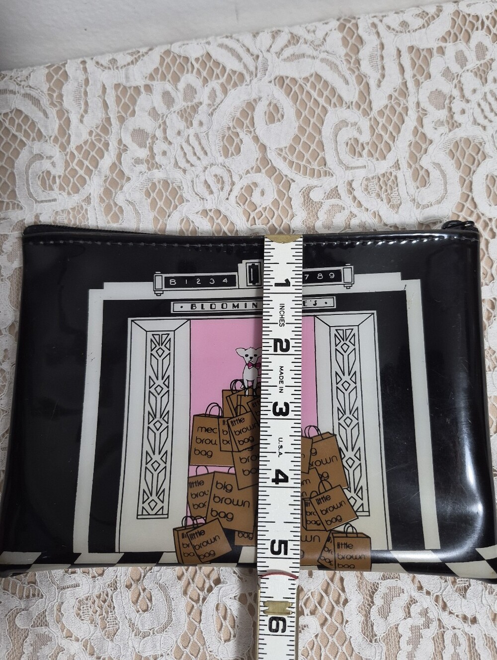 Bloomingdale's Cosmetic Bag - Picture 8 of 8